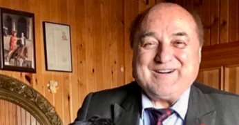 Mustafa Pehlivan hayatını kaybetti