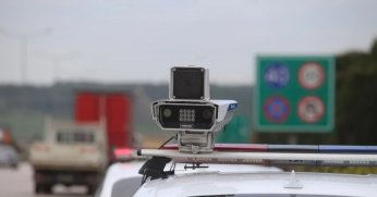 Bakan 220 ile Gidiyor, Vatandaşa 50’yi Geçtin Diye Ceza!”