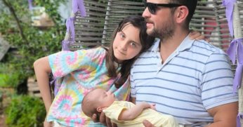 Feci kazada  eşi,2 aylık bebekleri  ve baldızı hayatını kaybetti