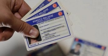 Eski tip sürücü belgelerinin yenilenme süresi uzatıldı!