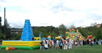 Eğlencenin durağı bu kez Derince oldu