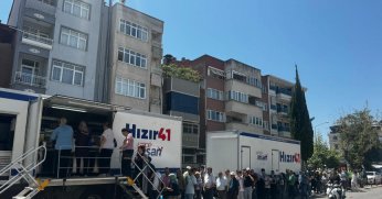 Hızır 41, Sındırgı’da depremzedelerin yanında