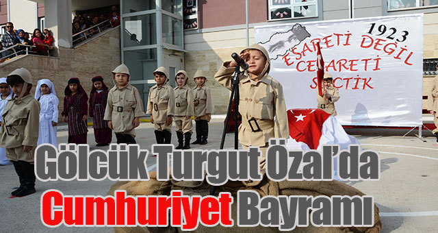 Gölcük Turgut Özal’da Cumhuriyet Bayramı