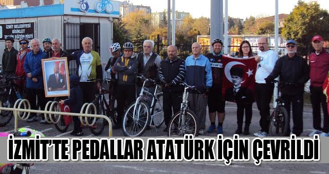 İZMİT’TE PEDALLAR ATATÜRK İÇİN ÇEVRİLDİ