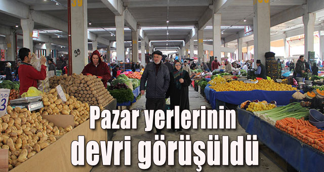 İzmit belediyesinde Pazar yerlerinin devri görüşüldü