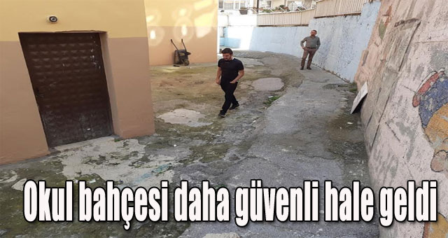 İzmit Belediyesi Hızır Reis İlkokulu’nun bahçesini yeniledi