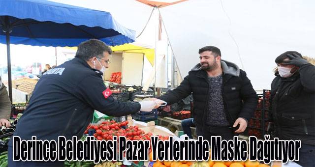 Derince Belediyesi Pazar Yerlerinde Maske Dağıtıyor