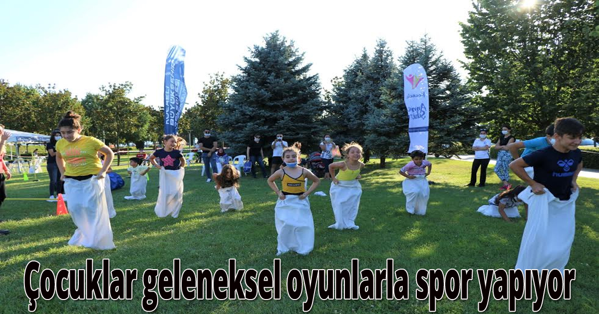 Çocuklar geleneksel oyunlarla spor yapıyor