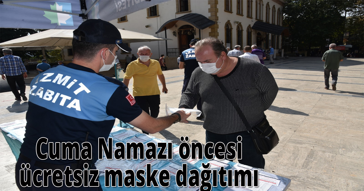 İzmit Belediyesinden Cuma Namazı öncesi ücretsiz maske dağıtımı
