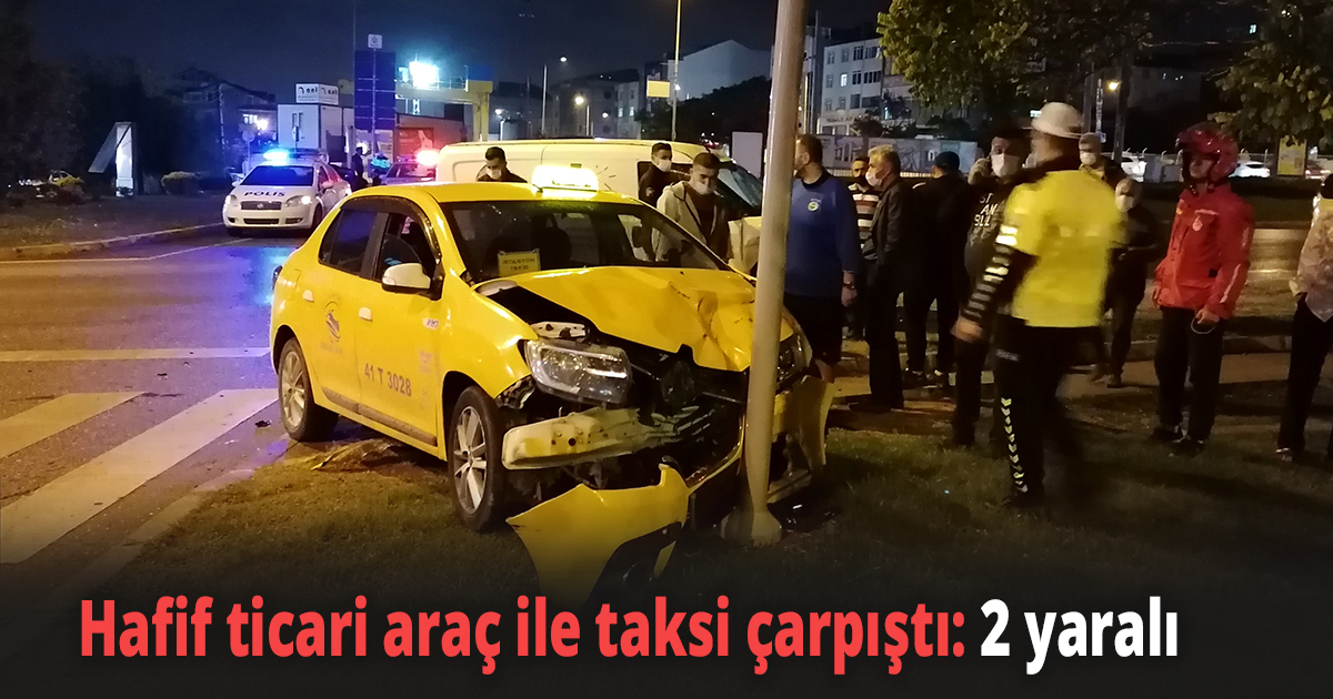 2 araç çarpıştı