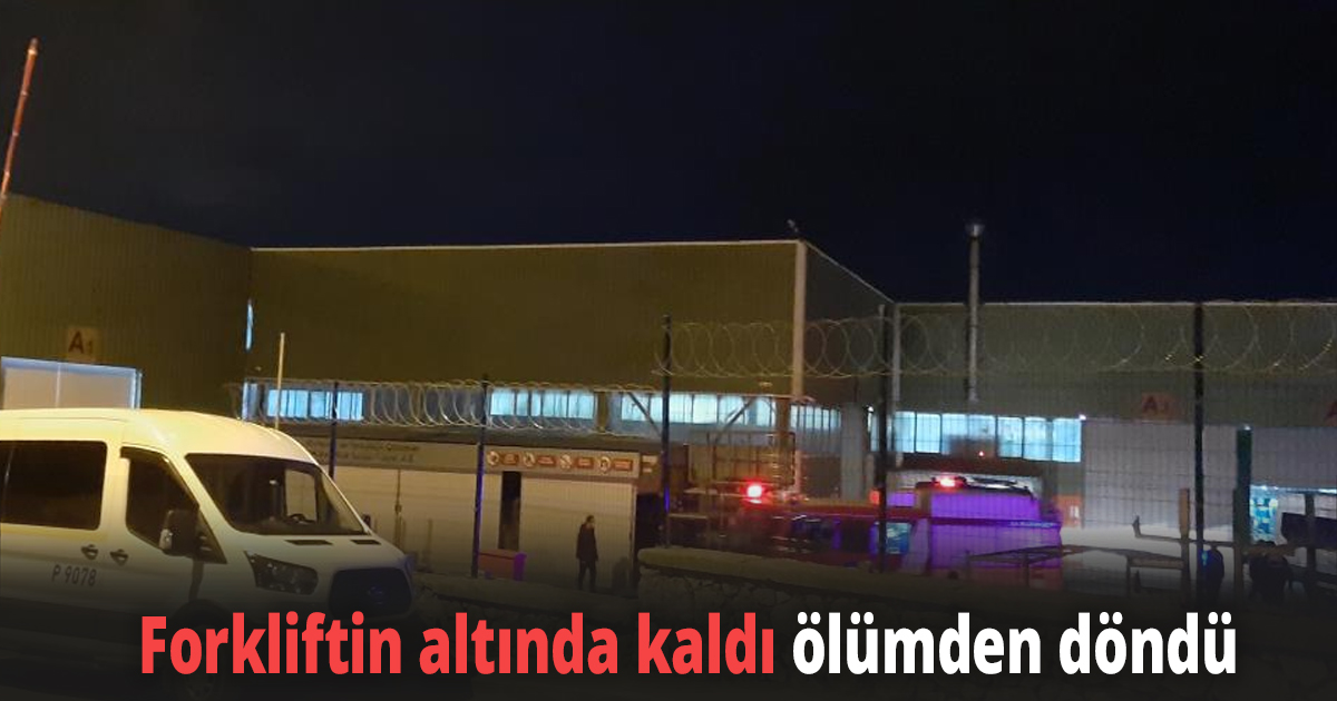 Forkliftin altında kaldı
