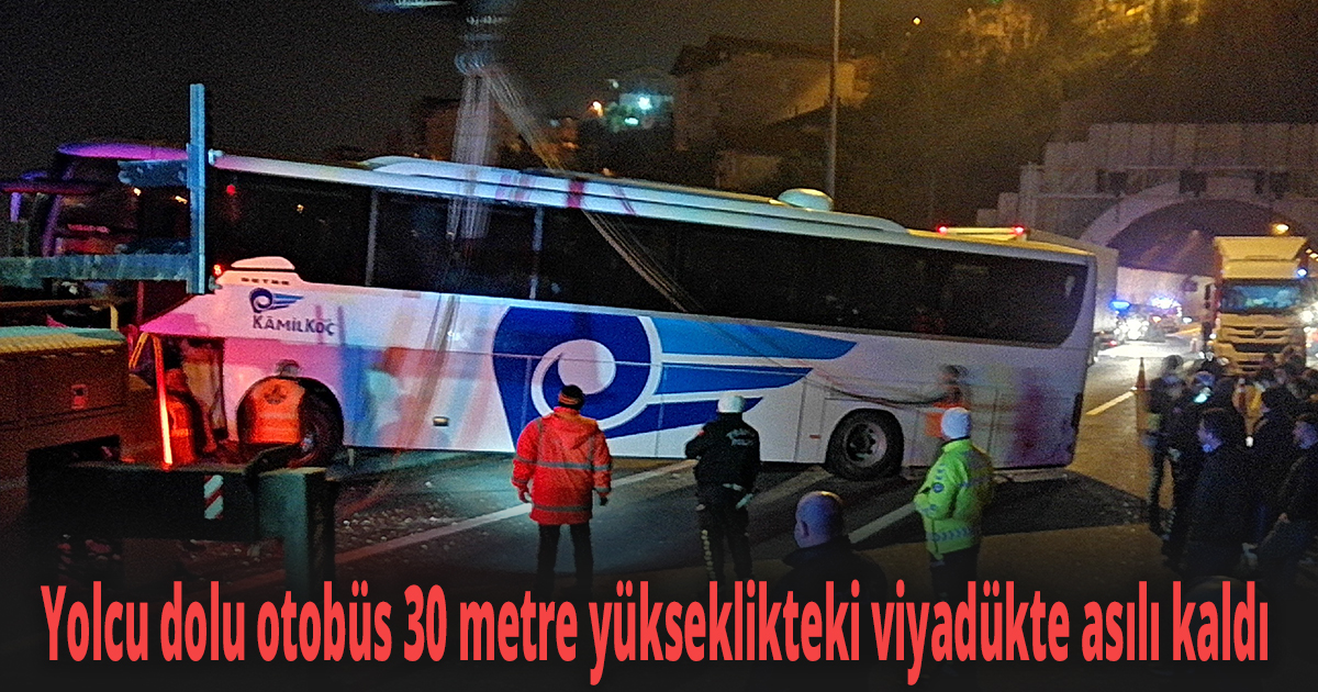 Yolcu dolu otobüs TEM'de kontrolden çıktı