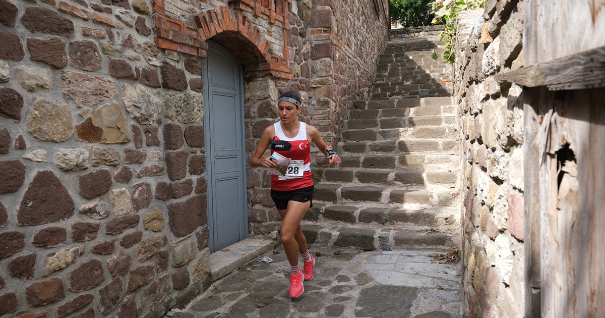 Sprint Yarışları nefes kesti