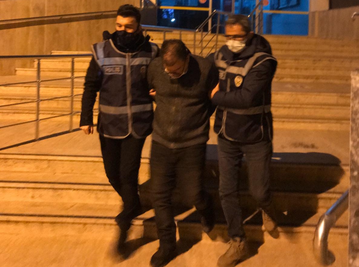 Alevilere hakaret etti