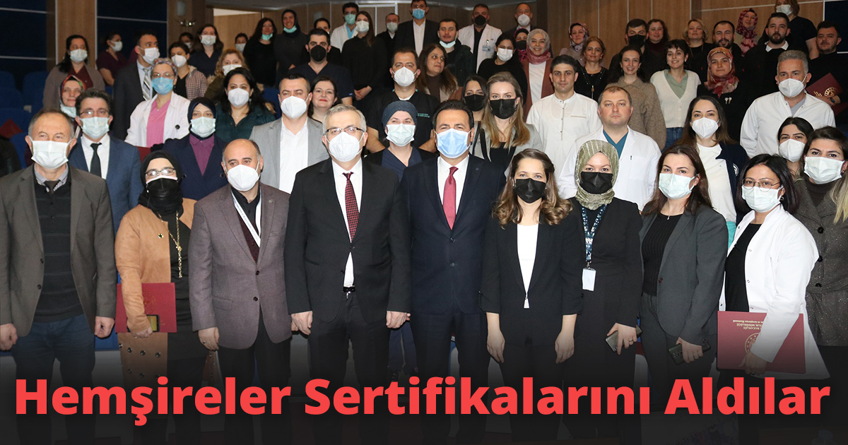 Hemşireler Sertifikalarını Aldılar