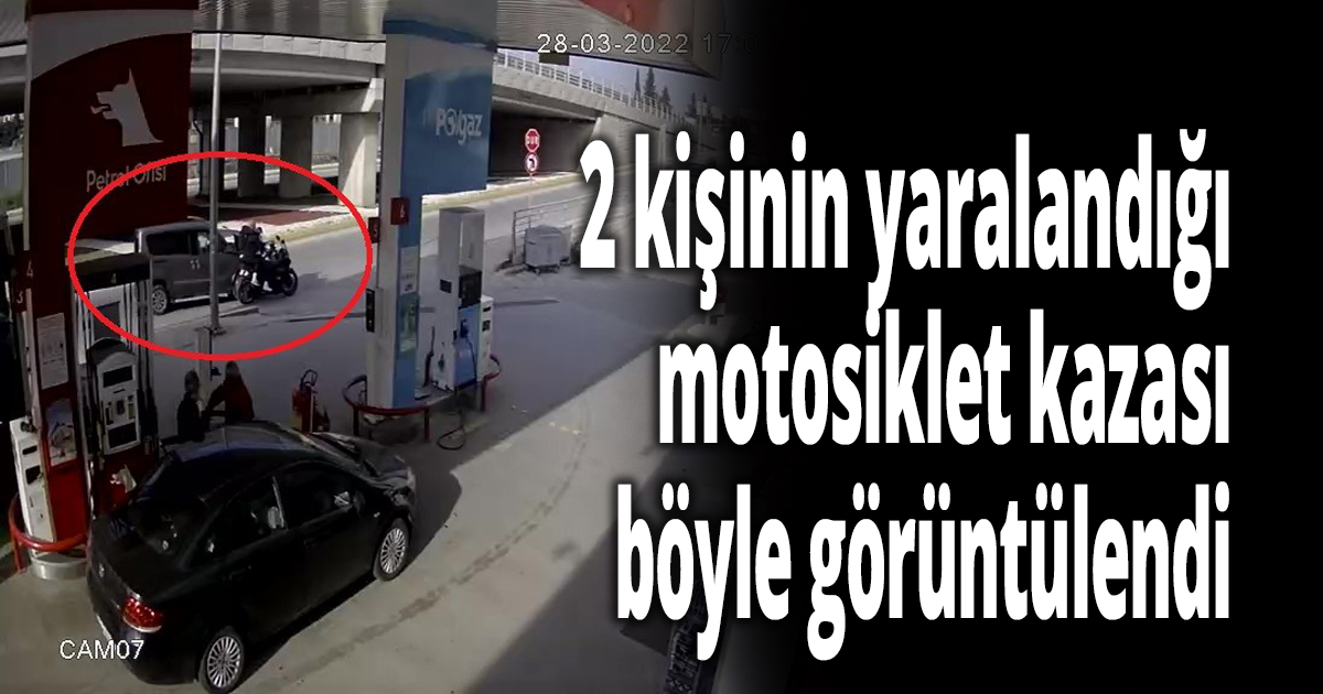 2 kişinin yaralandığı motosiklet kazası böyle görüntülendi