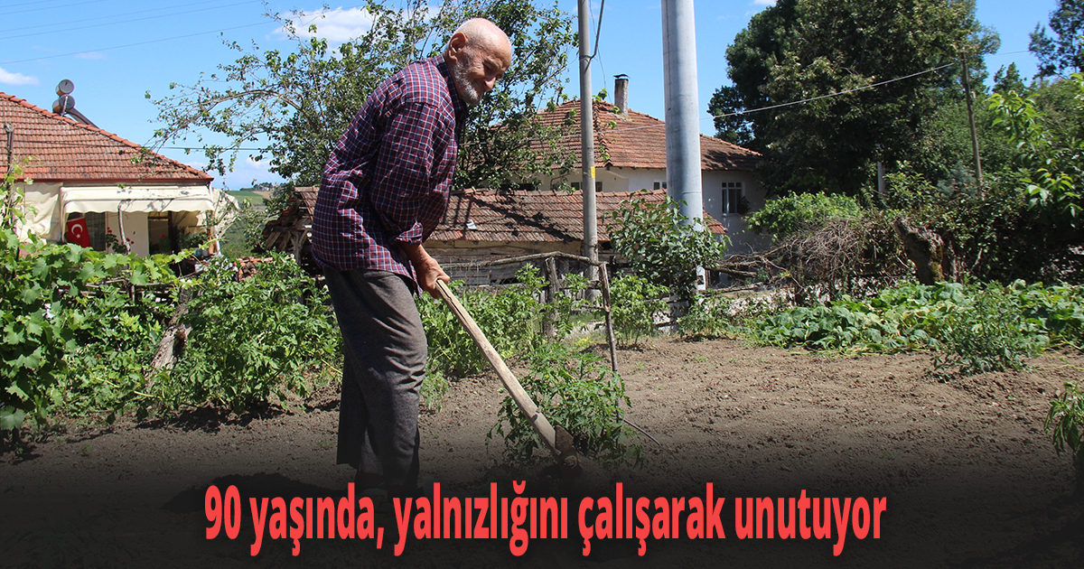  Yıllar önce kaybettiği eşine duyduğu hasret asla bitmiyor