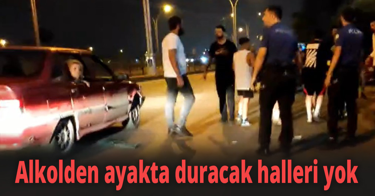 Alkolden ayakta duracak halleri yoktu ama kavga etmeye devam ettiler