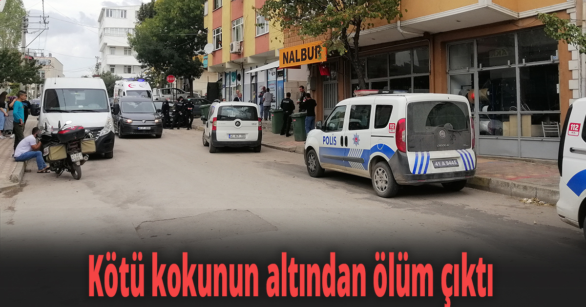 Kötü kokunun altından ölüm çıktı