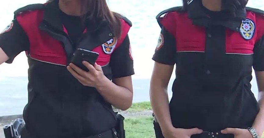 2 kadın polis yaralandı