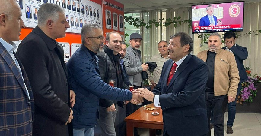 Zeki Canşi, Tayyip Erdoğan’la nasıl tanıştığını anlattı