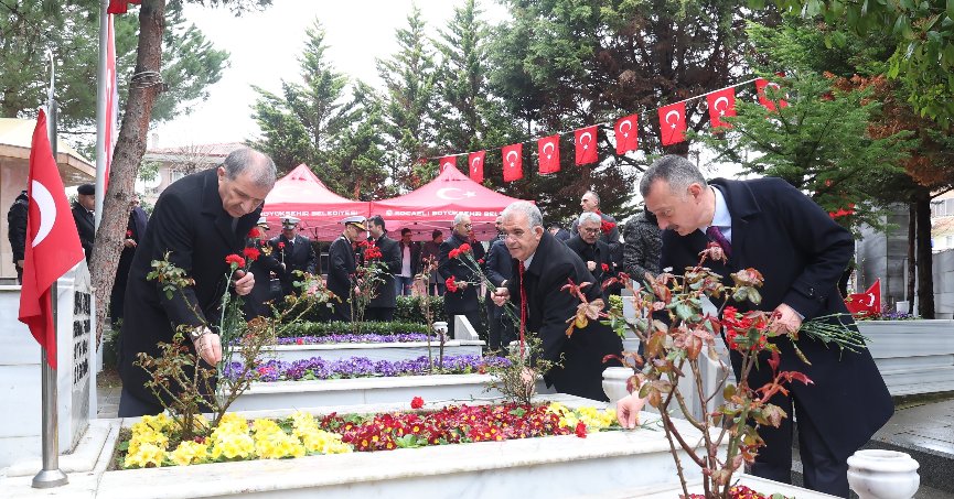 Çanakkale Zaferi'nin yıl dönümünde şehitler unutulmadı