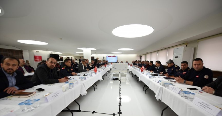 İtfaiyecilere tarihi bir sorumluluk düşüyor