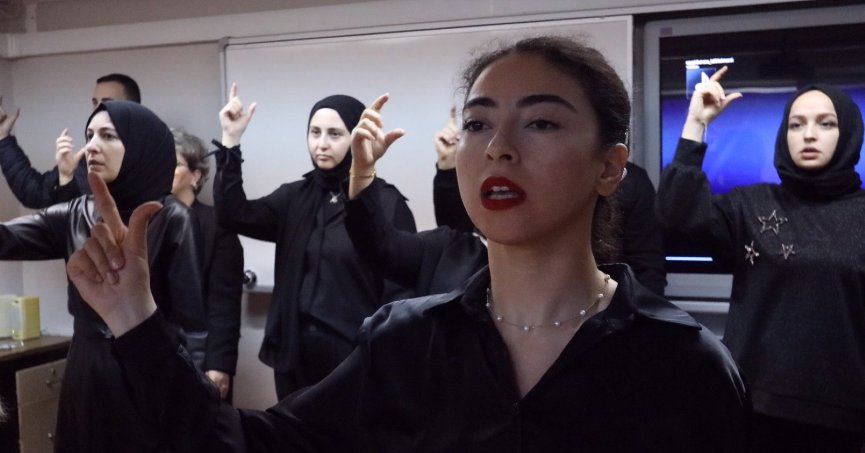 Büyükşehir’den personeline işaret dili eğitimi
