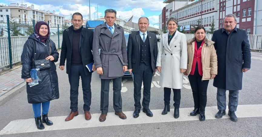 İYİ Parti Kocaeli kadroları 12 ilçede sahada