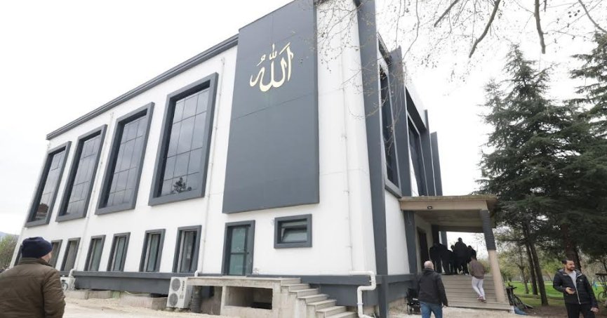 Kartepe İstasyon Camii ibadete açıldı