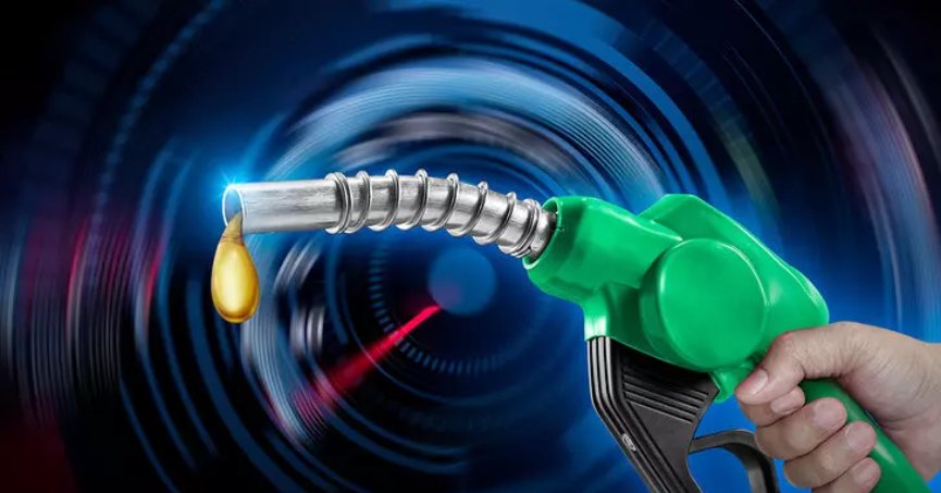 Akaryakıtta zam haberi gecikmedi...