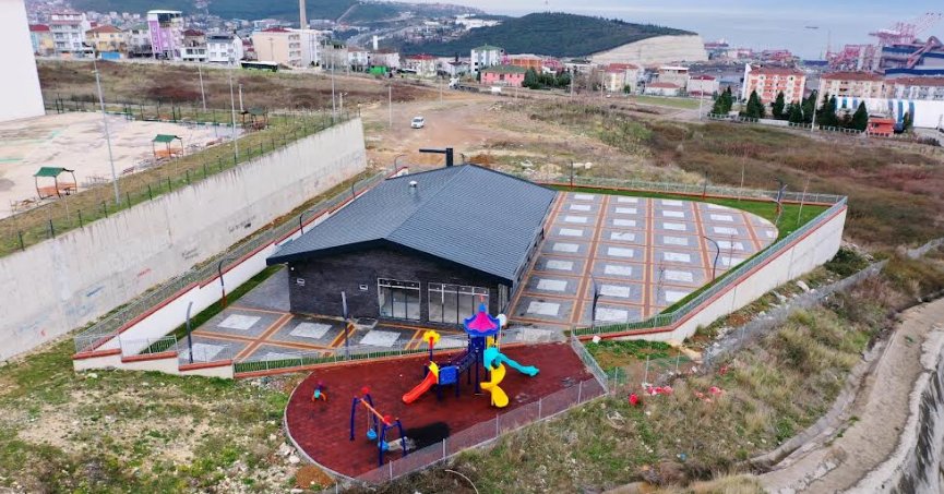 Köprü manzaralı seyir terasında son rotüşlar