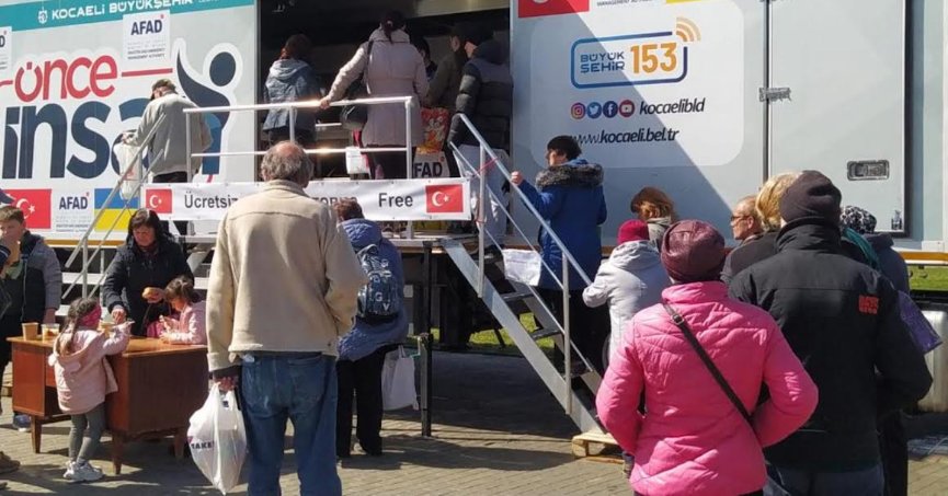 Ukrayna’daki mobil yemek tırı yurda döndü