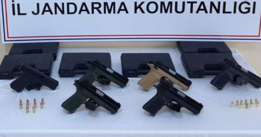 İzmit'te ruhsatsız silah operasyonu