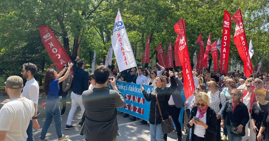 İzmit'te 1 Mayıs coşkusu