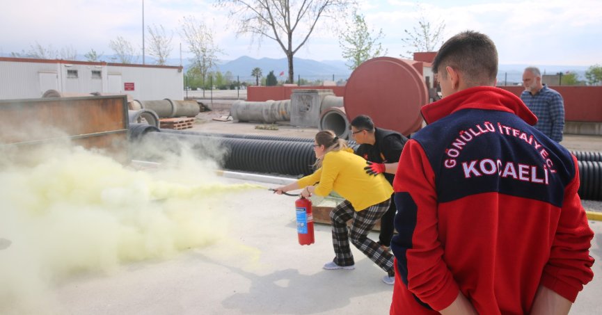 USTAM Kocaeli’de servis şoförü eğitimi