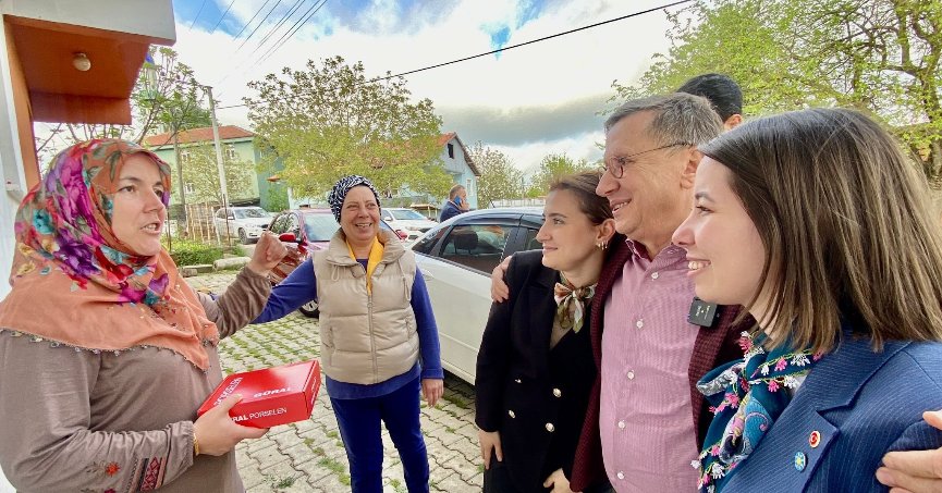 İYİ PARTİLİ TÜRKKAN KÖRFEZ’İN KÖYLERİNİ KARIŞ KARIŞ GEZDİ