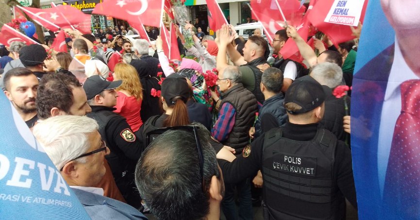  Taşveren, ‘Polis Korumasında Siyaset Olmaz’