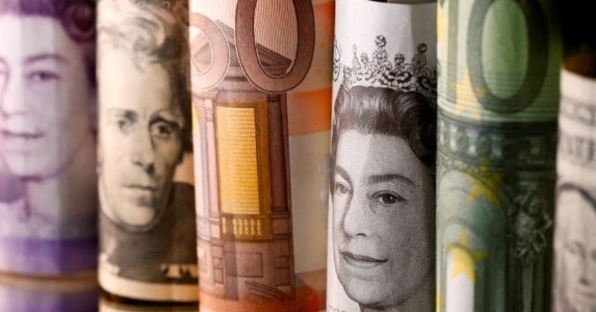 Dolar, euro ve sterlin’de yeni rekor