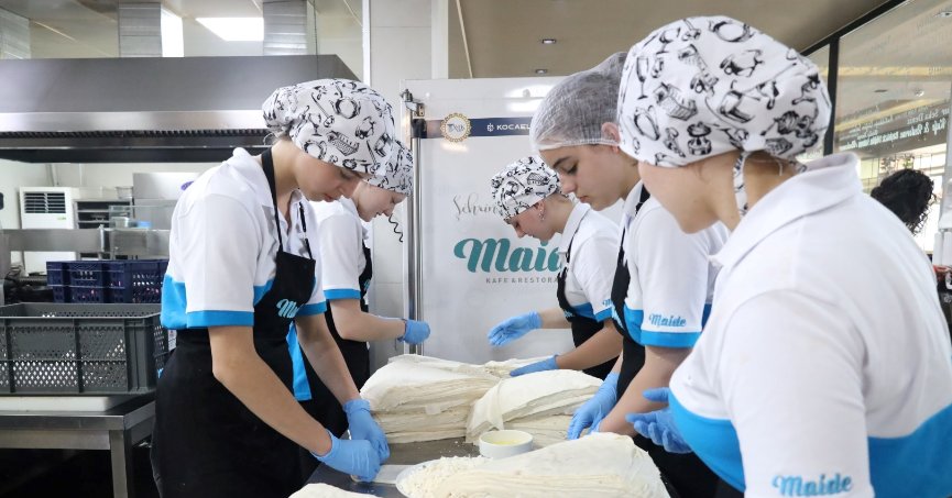 Hollandalı öğrenciler Türk Mutfağını Kocaeli’de öğreniyor