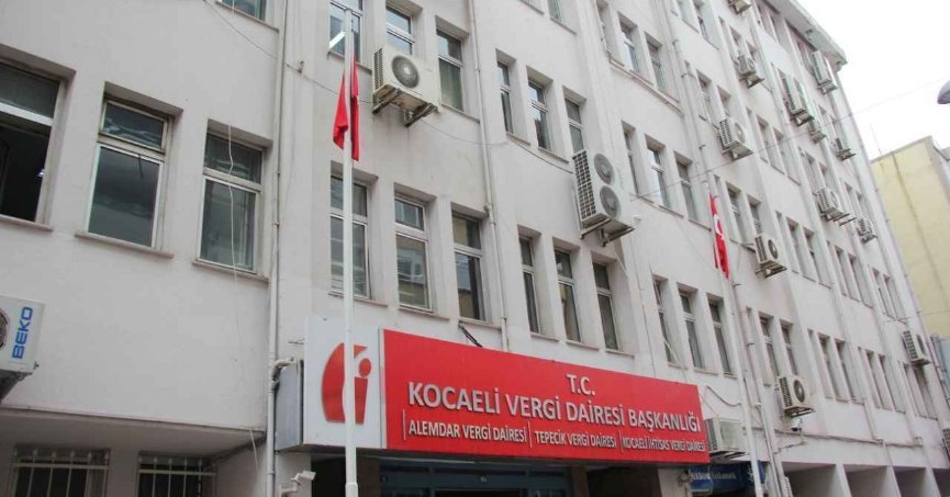 Kocaeli Vergi Dairesi yıkılıyor