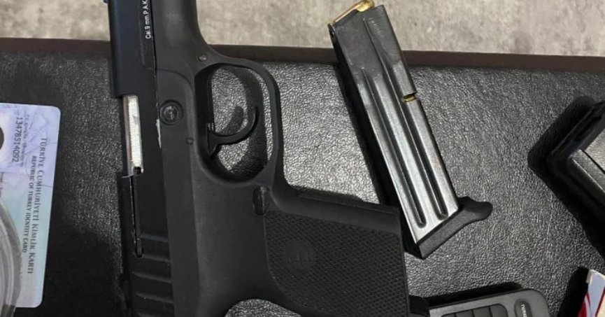 Tepe Lambası ve Telsizle Yakalandılar!