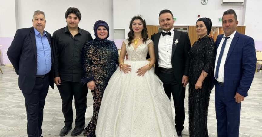 İrem Nur Gülcü ile Evren Öztürk evlendi 