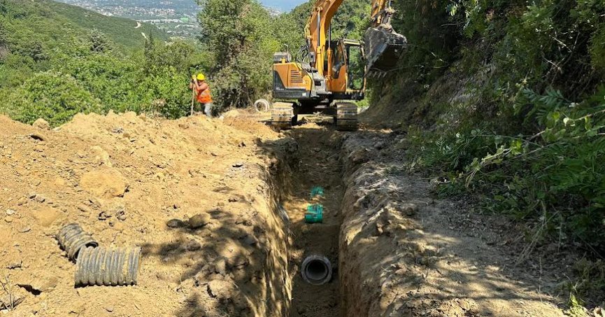 İSU Karamürsel'de 5 yeni mahalleye altyapı hattı yapıyor