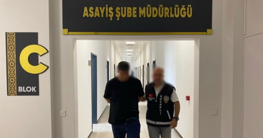 23 yıl hapis cezası ile aranıyordu