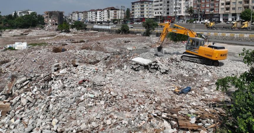 Deniz mahallesinde dönüşüm sürüyor