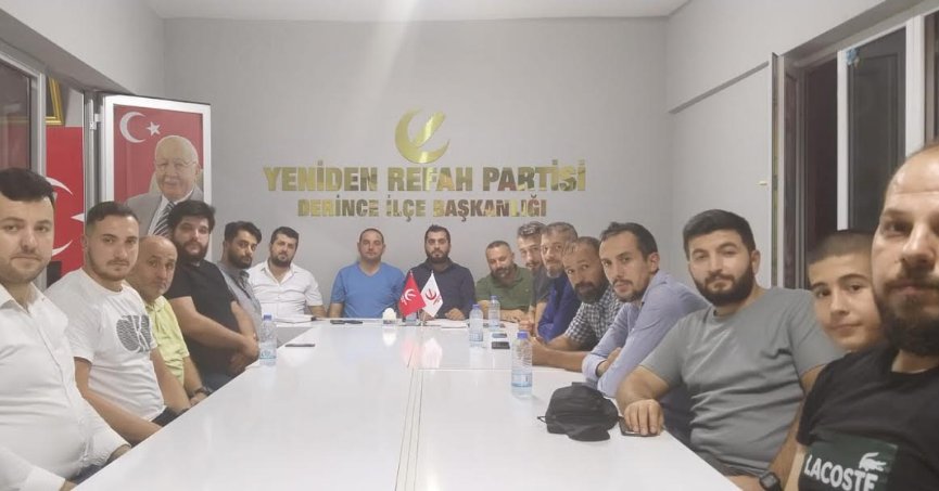 Yeniden Refah kongre sonrası ilk toplantısını gerçekleştirdi