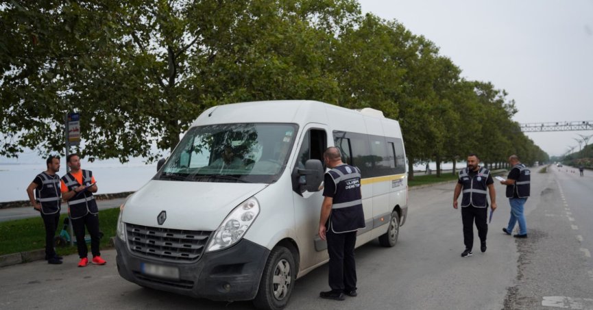 Büyükşehir’den servis araçlarına sıkı denetim