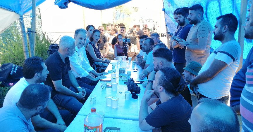 EMEP Milletvekili İskender Bayhan Corning grevini ziyaret etti