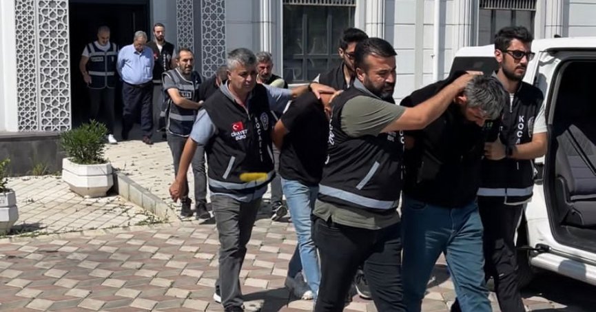 Akraba cinayetinde 4 kişi tutuklandı